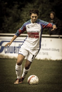 Bild 3623 - Frauen SV Henstedt Ulzburg - Holstein Kiel : Ergebnis: 2:1